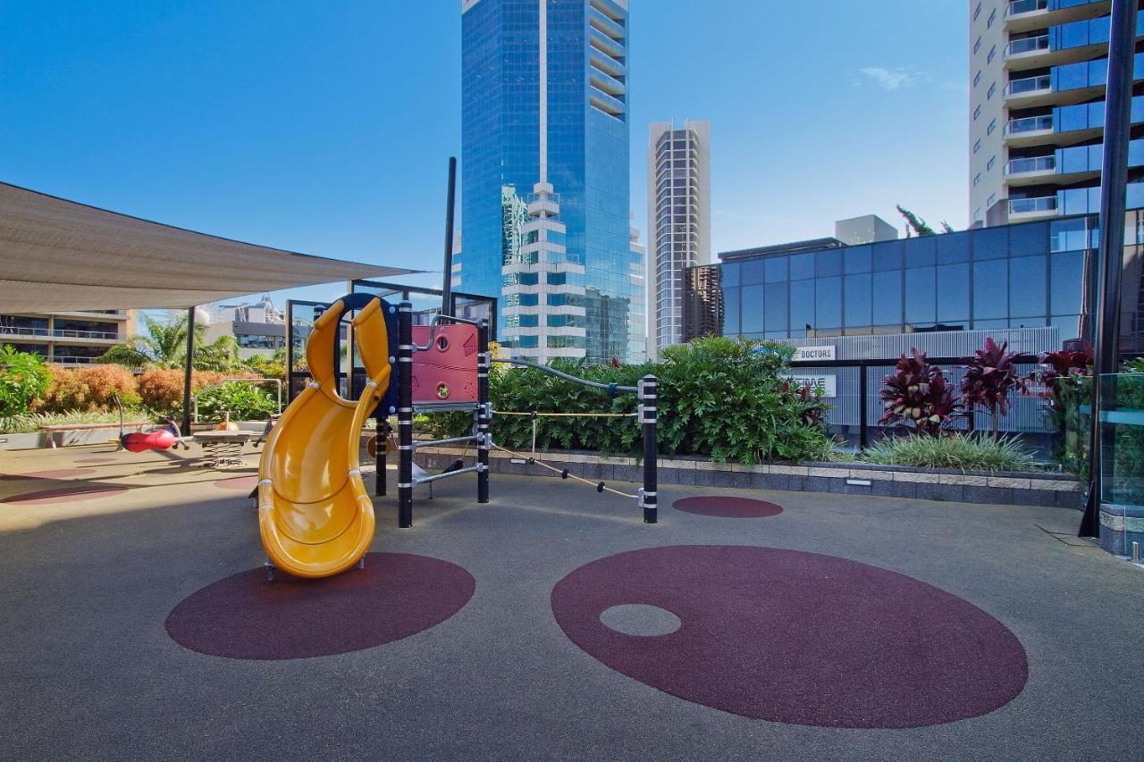 גולד קוסט Kids Stay Free In Hinterland View 1 Bedroom Spa Apartment At Circle On Cavill - Q Stay מראה חיצוני תמונה
