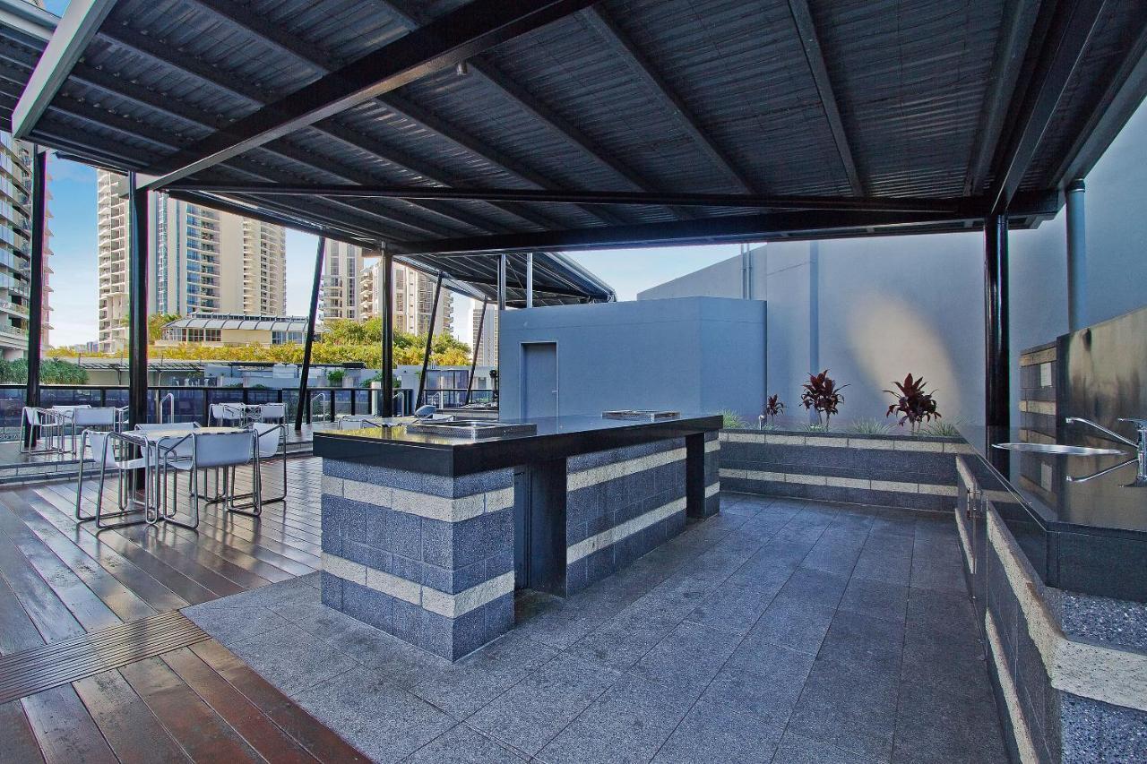 גולד קוסט Kids Stay Free In Hinterland View 1 Bedroom Spa Apartment At Circle On Cavill - Q Stay מראה חיצוני תמונה